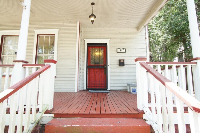 Foto del edificio - 1320 N Liberty St