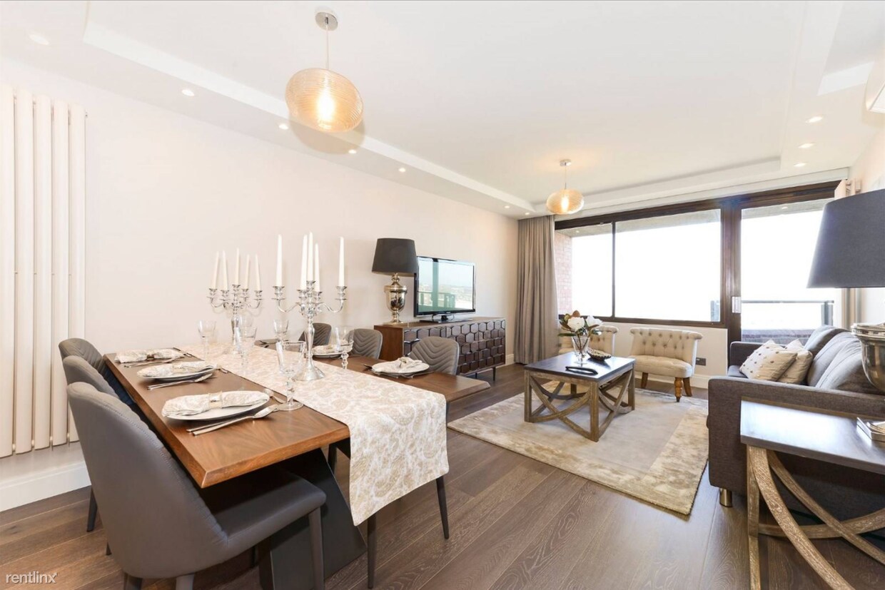 Primary Photo - 2 br, 1.5 bath Condo - 788 E Broadway Apt 1