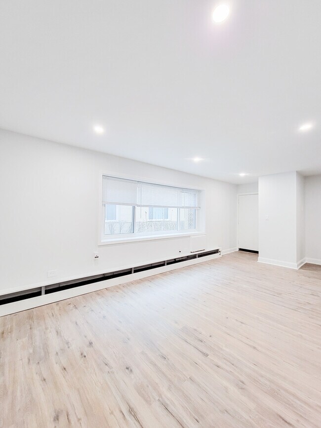 Foto del edificio - 6721 N Hermitage Ave