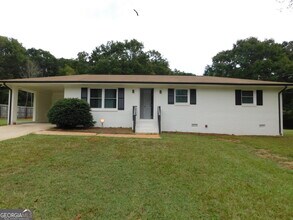 Building Photo - 1229 Fairview Dr