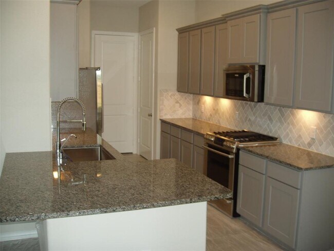 Building Photo - 210 Moon Dance Ct