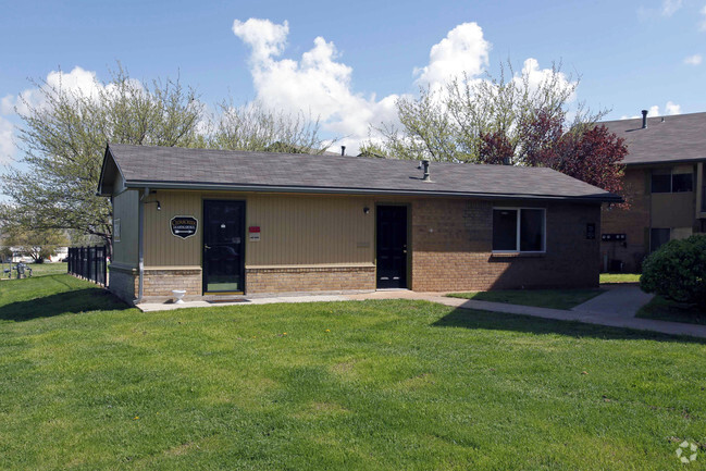 Building Photo - Cedar Creek Apartments