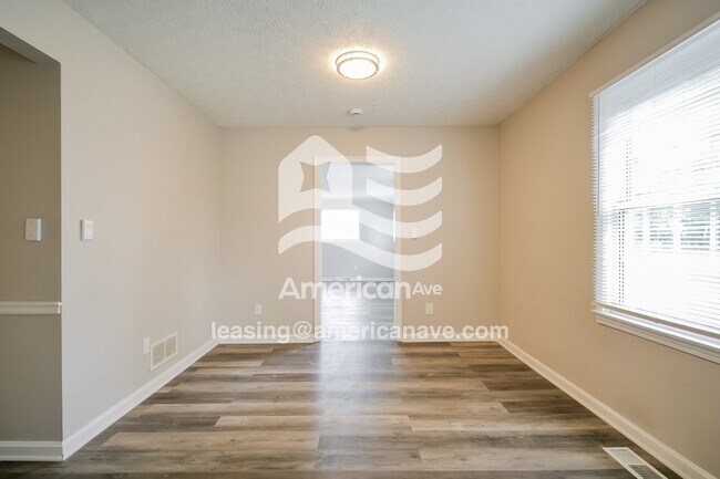 Building Photo - 1055 Orlando Ave