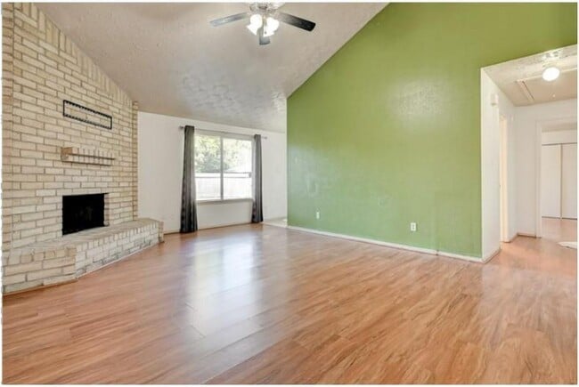 Building Photo - 1402 Great Dover Cir