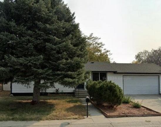 Building Photo - 1809 E G St