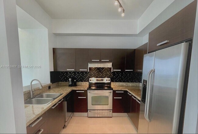Foto del edificio - 2525 SW 3rd Ave
