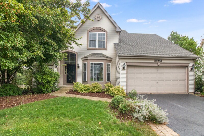 39W060 Shannon Square, Geneva, IL 60134 House Rental in Geneva, IL