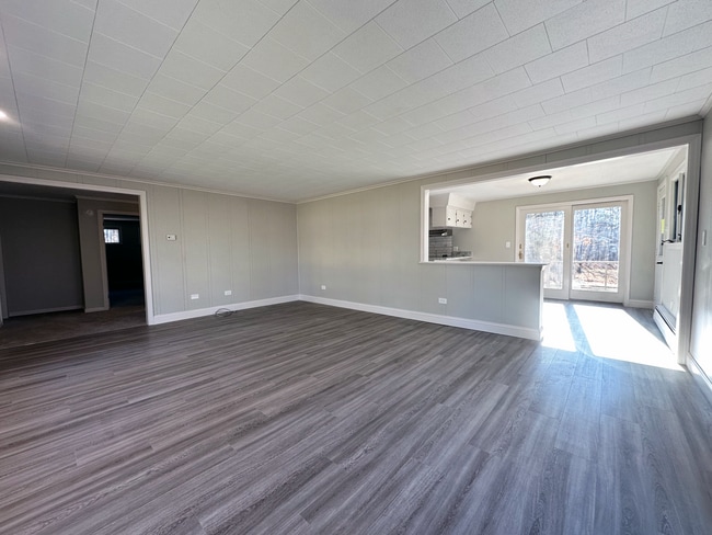 Building Photo - 157 Hallowell Rd