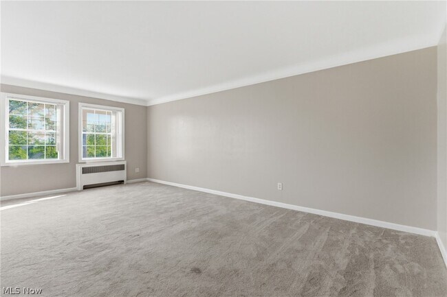Building Photo - 15820 Van Aken Blvd