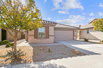 Building Photo - 40925 W Patricia Ln