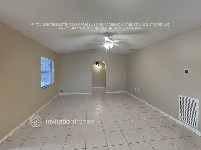 Building Photo - 966 Sunshine Way SW