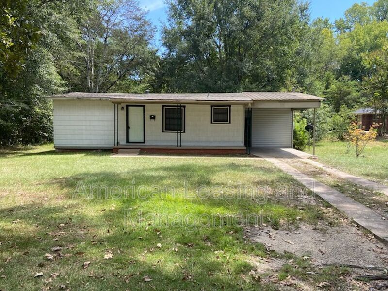 1307 Roger St, Lufkin, TX 75904 House Rental in Lufkin, TX
