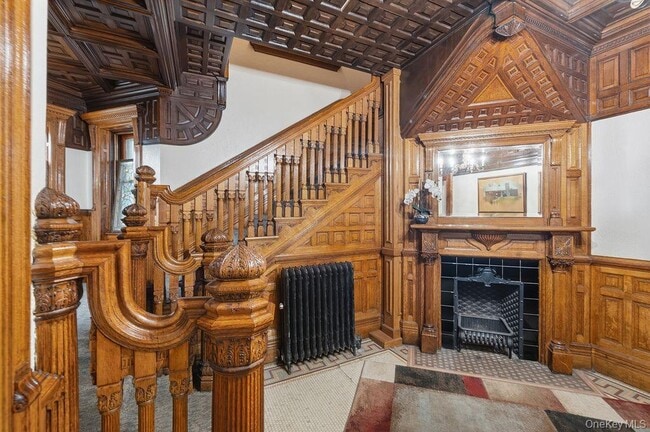 Building Photo - 61 Orchard Ave