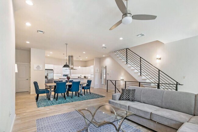 Foto del edificio - 3737 Bienville Ave