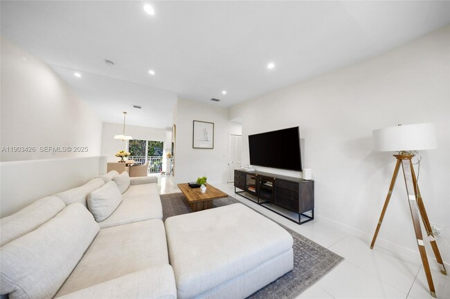 Foto del edificio - 7271 NW 174th Ter