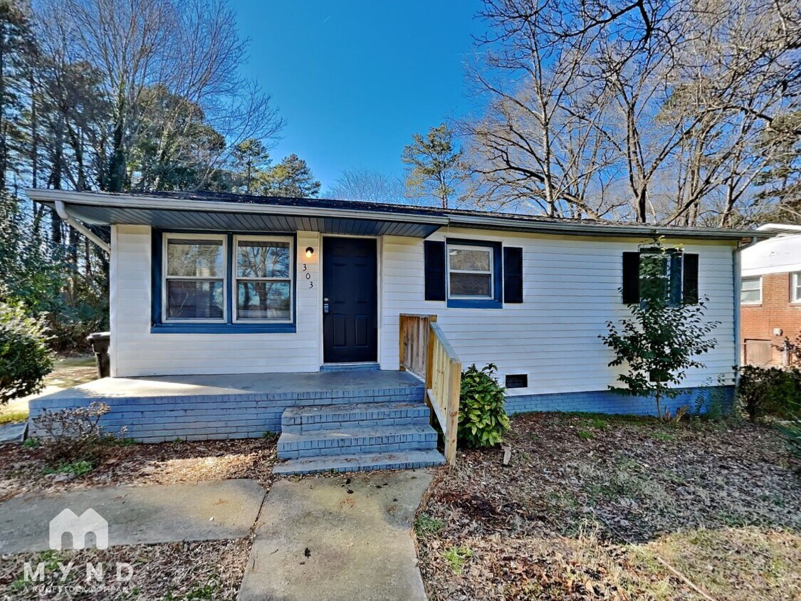 Foto principal - 303 Alda Dr
