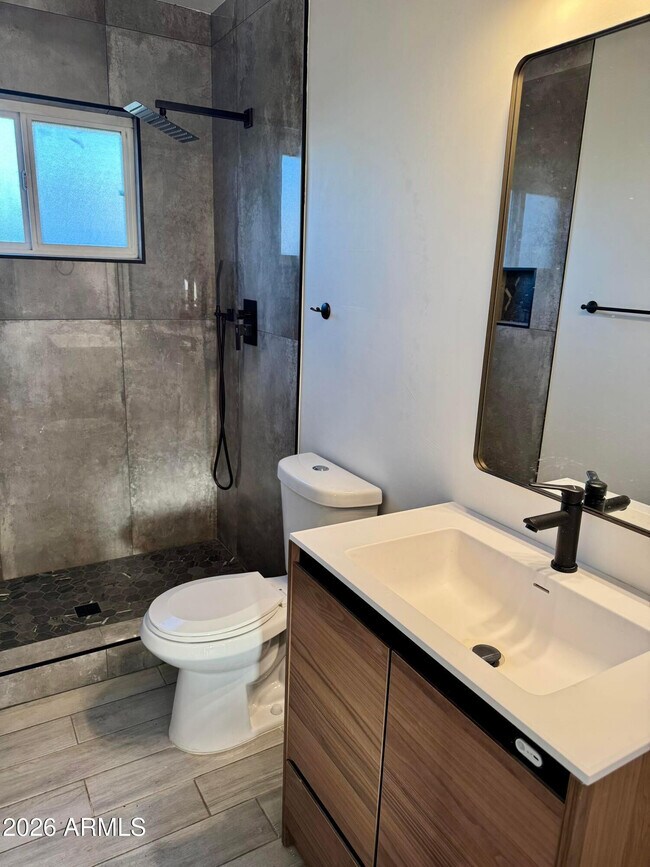 Foto del edificio - 1409 N 5th St