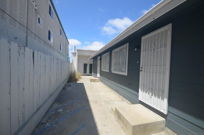 Foto del edificio - 3836 43rd St