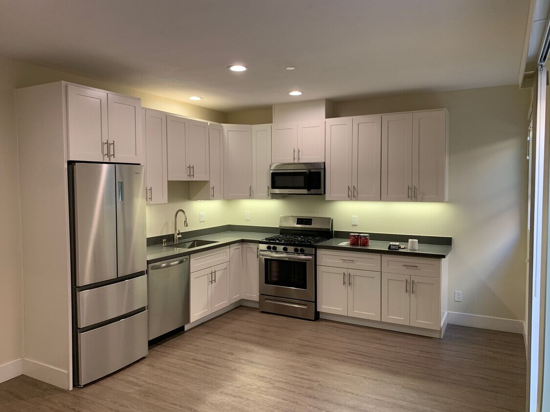 22650 Main St Hayward, CA 94541 Alquileres en Hayward, CA