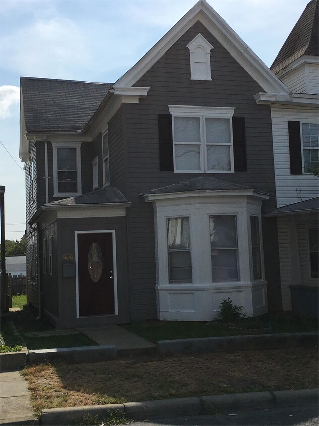 Primary Photo - 434 Virginia Ave