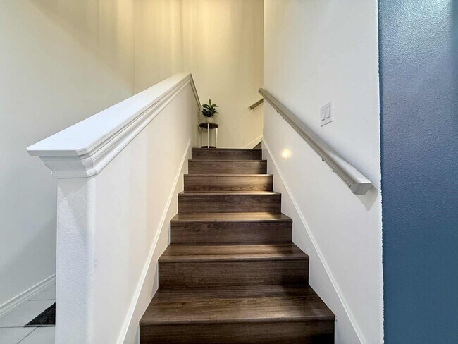 Foto del edificio - 9908 Bijan Dr