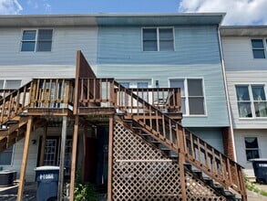 Building Photo - 1037 Blue Ridge Dr