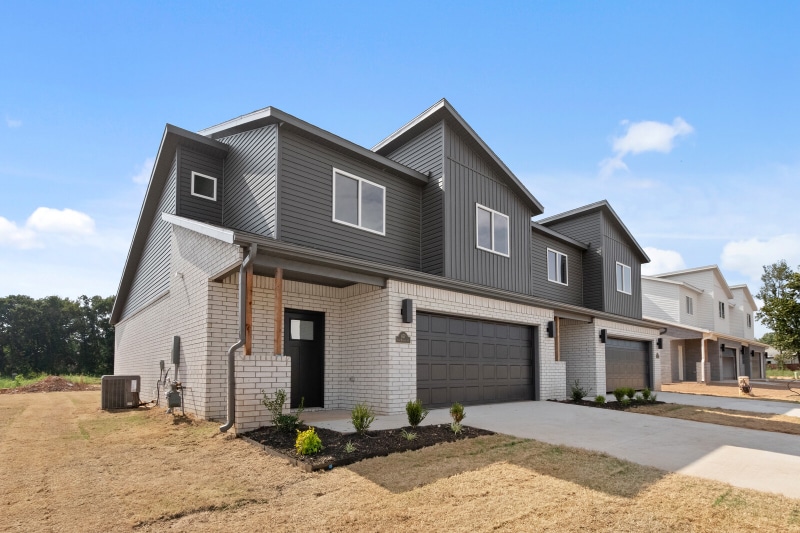 Foto del edificio - 650 Sun Meadows Loop