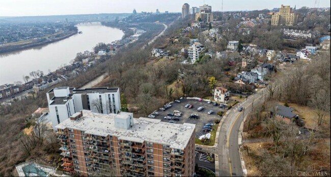 Foto del edificio - 1815 William Howard Taft Rd