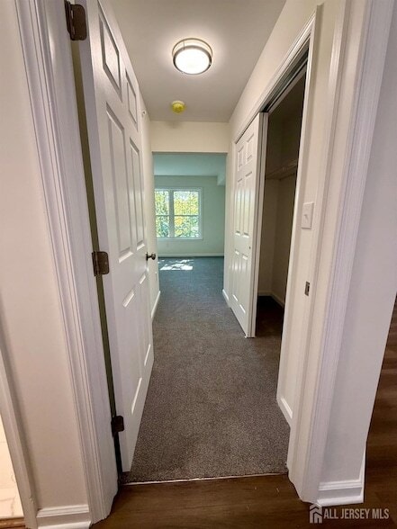 Foto del edificio - 1238 Waterford Dr