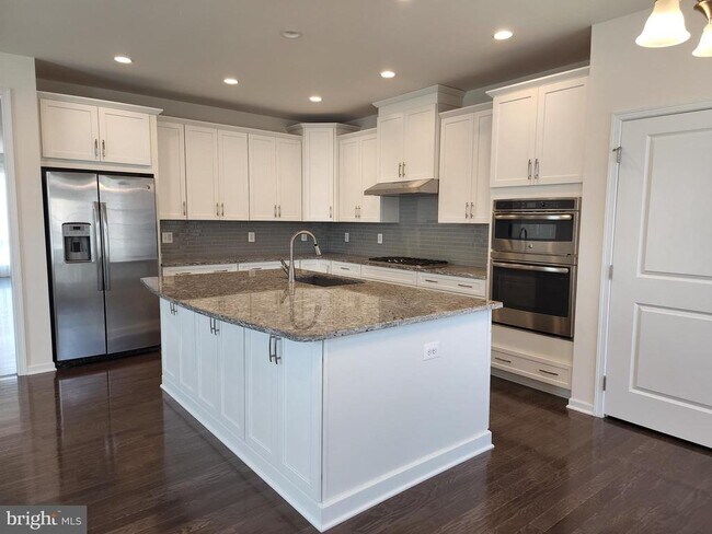 Foto del edificio - 25020 Cambridge Hl Ter