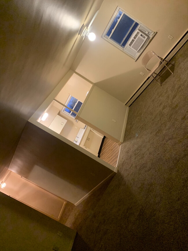 Living/Dining Room - 1332 S Fort Thomas Ave