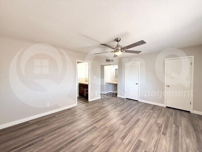 Foto del edificio - 3964 N Granite Reef Rd