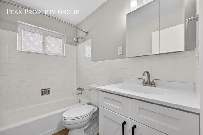 Building Photo - 6419 Montgomery Rd