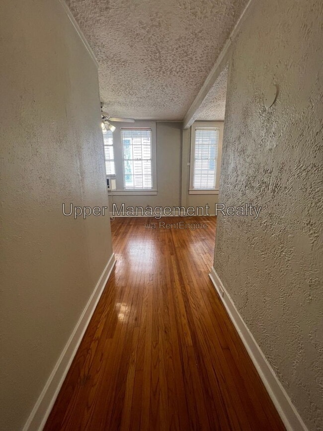 Photo - 1301 Napoleon Avenue Apartment