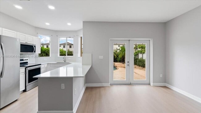 Building Photo - 15789 SW 138th Terrace