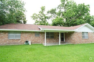Building Photo - 6627 D S Bailey Ln