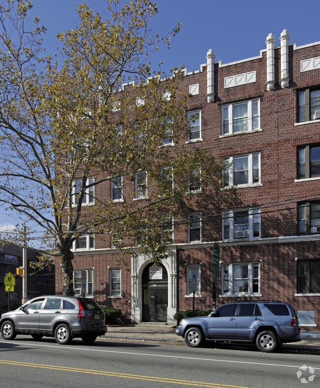 1991 John F Kennedy Blvd Apartments Jersey City, NJ