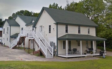 Building Photo - 18 Chocorua Rd