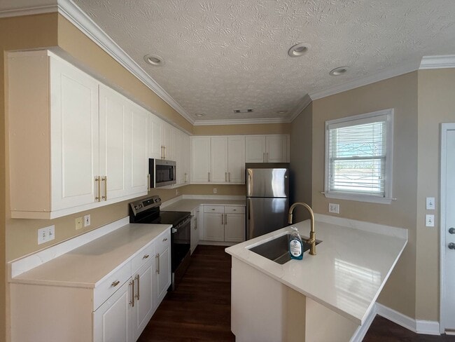 Foto del edificio - Great 3 Bedroom Twin Home in Ogletree Village