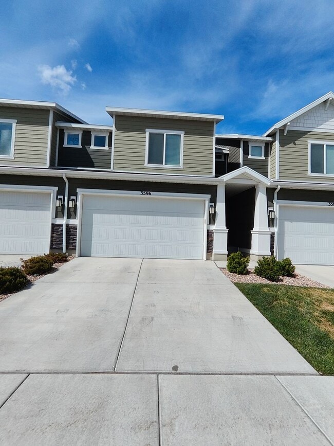 Building Photo - Wonderful 3 Bed, 2 Bath Condo in Lehi!