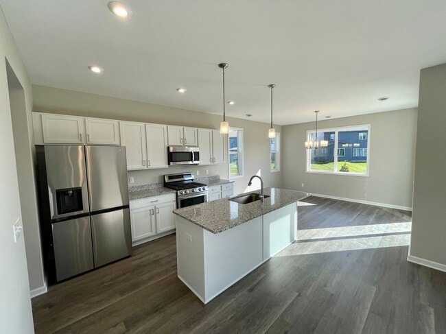 Foto del edificio - 9955 Bluebird St NW