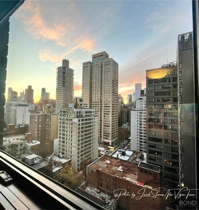 Foto del edificio - 222 E 39th St