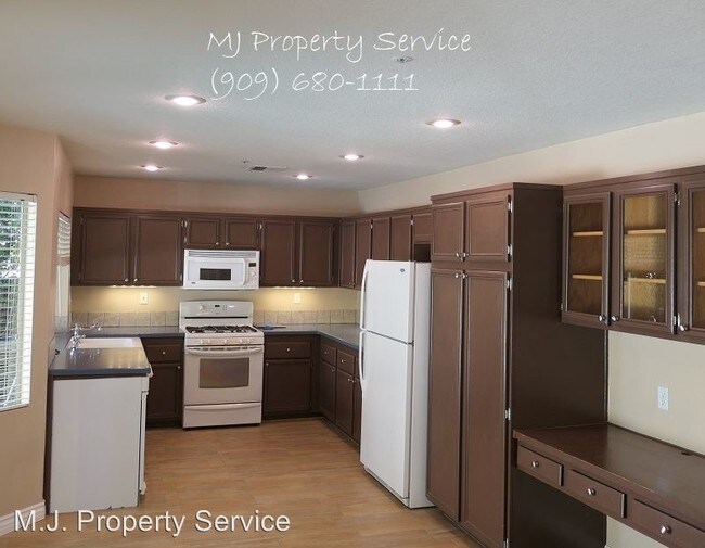 Building Photo - 14168 Farralon Ct