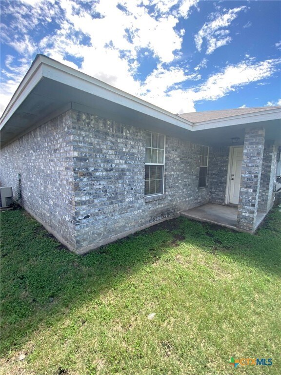 Foto principal - 1713 Windward Dr