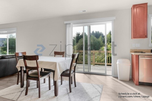 Foto del edificio - 3626 152nd St SE