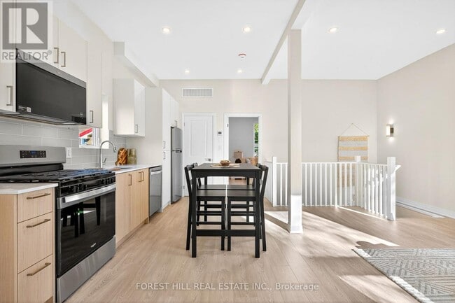 Building Photo - 31 Harrow Dr