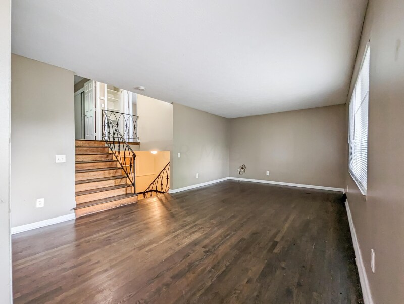 Primary Photo - 936 S Weyant Ave