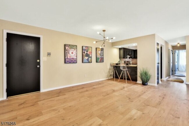 Foto del edificio - 309 Ringwood Ave