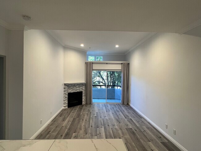Foto del edificio - 14914 Hamlin St