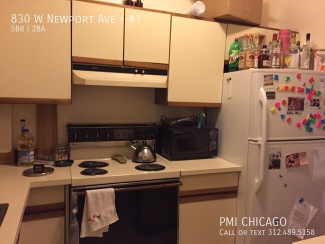 Building Photo - LOVELY Greystone Duplx 5bed /2full bath, h...